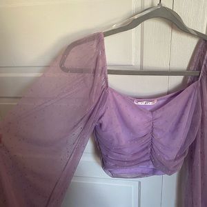 Never been worn purple puff sleeve crop top